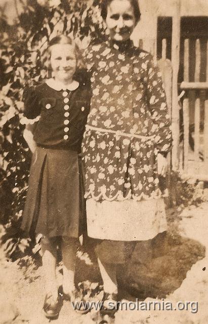 Maria Okon z matka Anna.jpg - Anna Okon z córką Marią